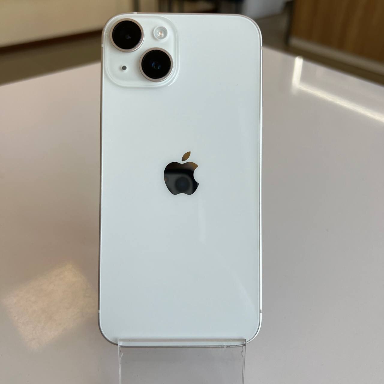 Apple iPhone 14 128 Gb Starlight (e-Sim) (вживаний)