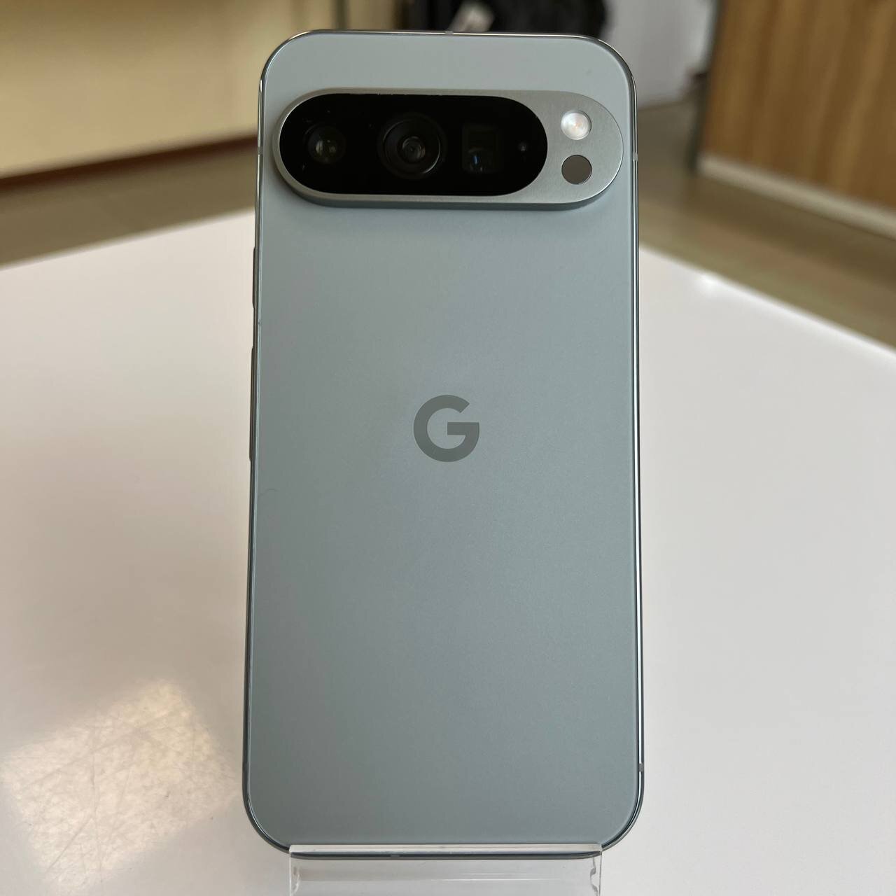 Google Pixel 9 Pro 16/128 Gb Hazel Neverlock (вживаний)
