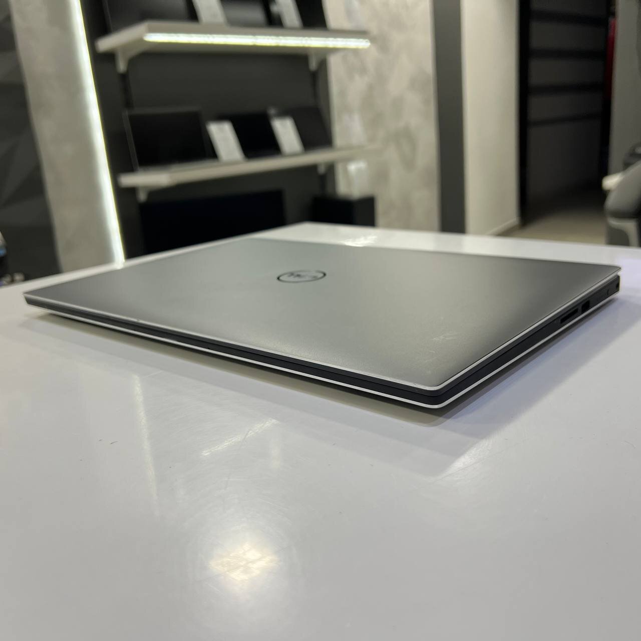 Dell Precision 5540 Intel Core i5-9400H/16Gb/512Gb SSD/Win11 (вживаний)