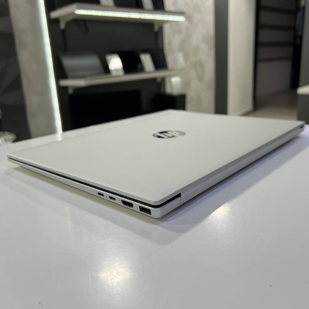 HP OmniBook 5 Intel Core Ultra 7 255U/16Gb/1Tb SSD/Win11 (вживаний)