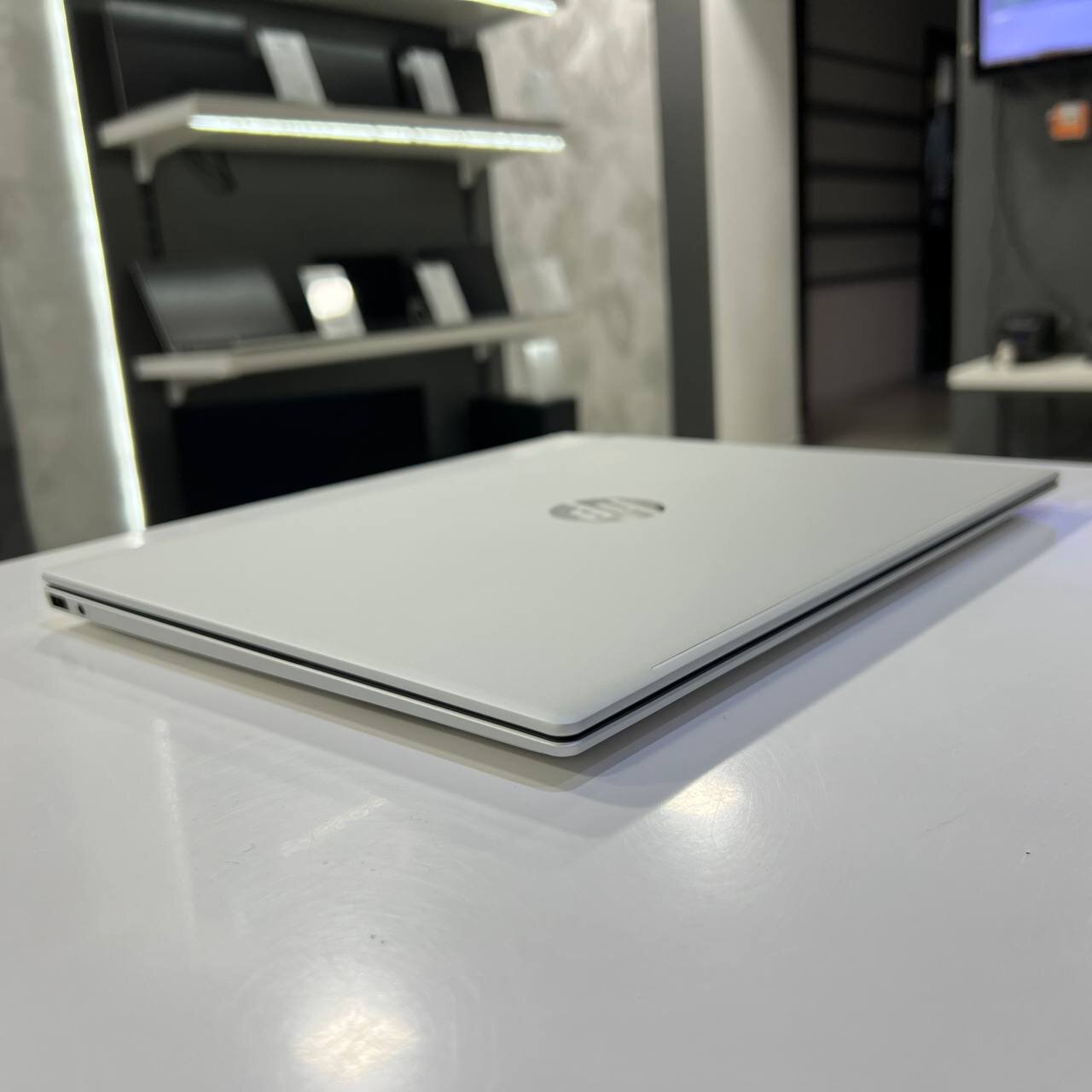HP OmniBook 5 Intel Core Ultra 7 255U/16Gb/1Tb SSD/Win11 (вживаний)