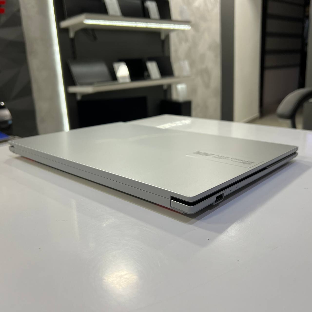 Asus VivoBook Go Intel Core i3-N305/8Gb/256Gb SSD/Win11 (вживаний)
