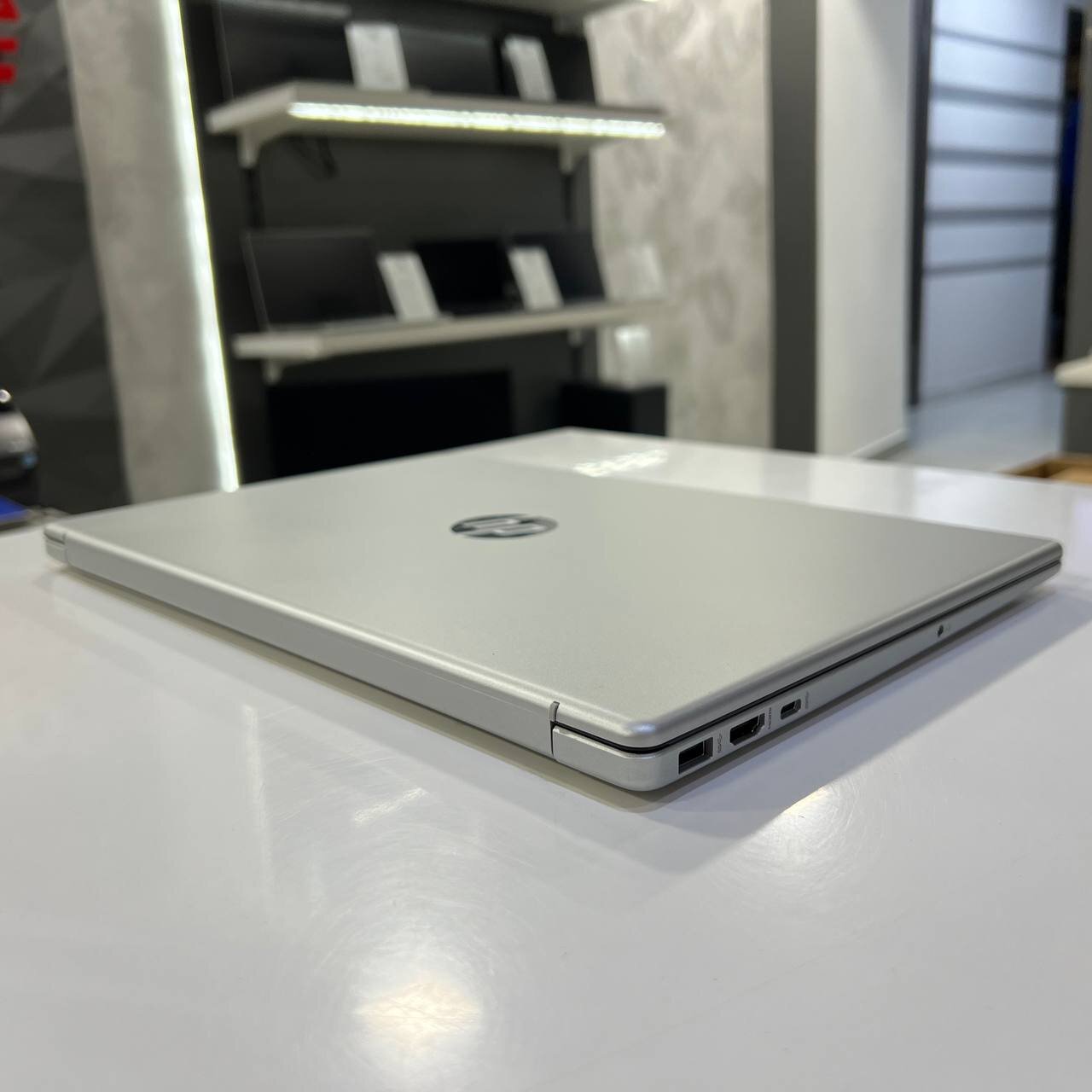 HP Laptop 15-FD0153WM Intel Core 5 120U/16Gb/512Gb SSD/Win11 (вживаний)