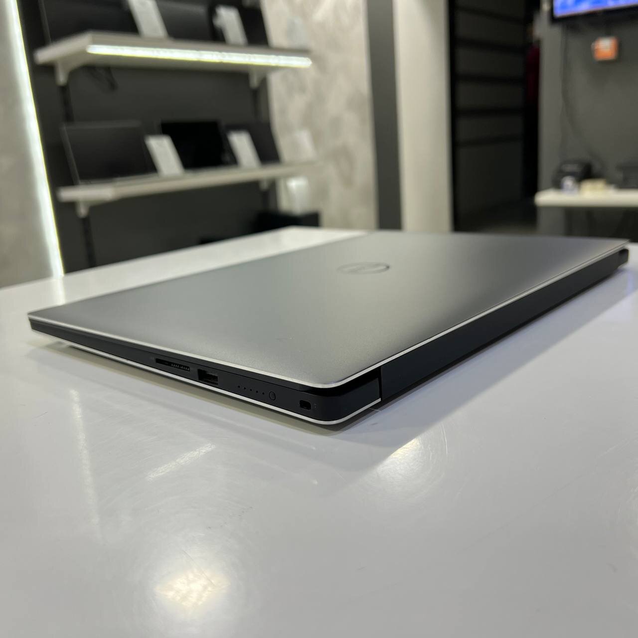 Dell Precision 5540 Intel Core i5-9400H/16Gb/256Gb SSD/Win11 (вживаний)