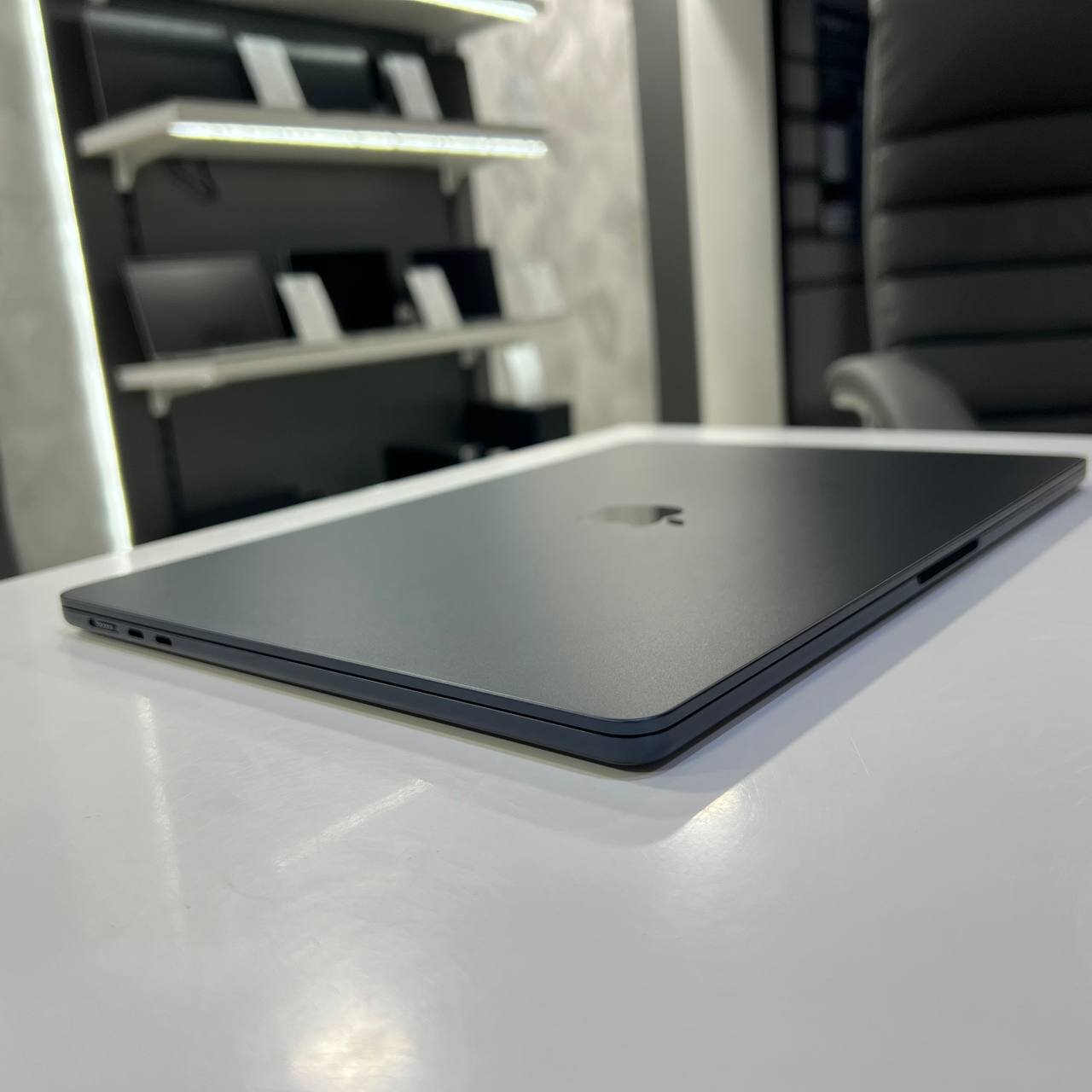 Apple MacBook Air 15 A3241 (2025) Apple M4/16Gb/512Gb SSD/Tahoe (вживаний)