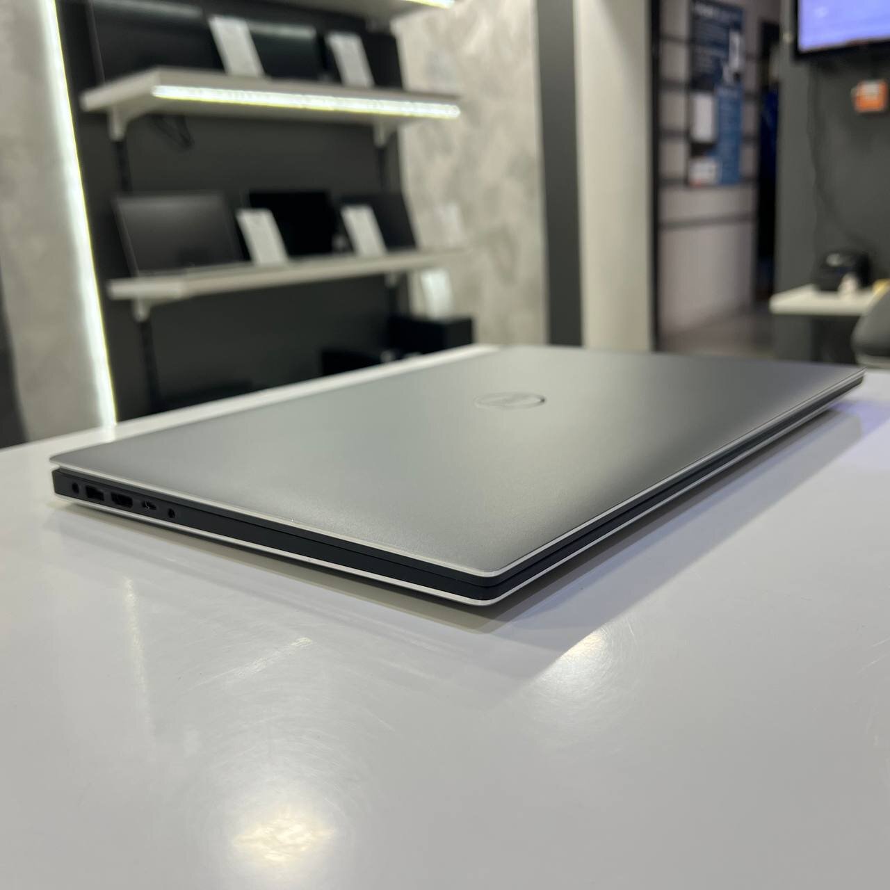 Dell Precision 5540 Intel Core i5-9400H/16Gb/256Gb SSD/Win11 (вживаний)