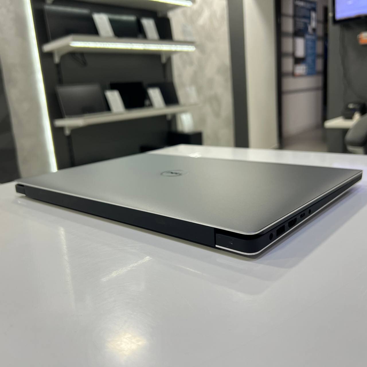 Dell Precision 5540 Intel Core i5-9400H/16Gb/256Gb SSD/Win11 (вживаний)