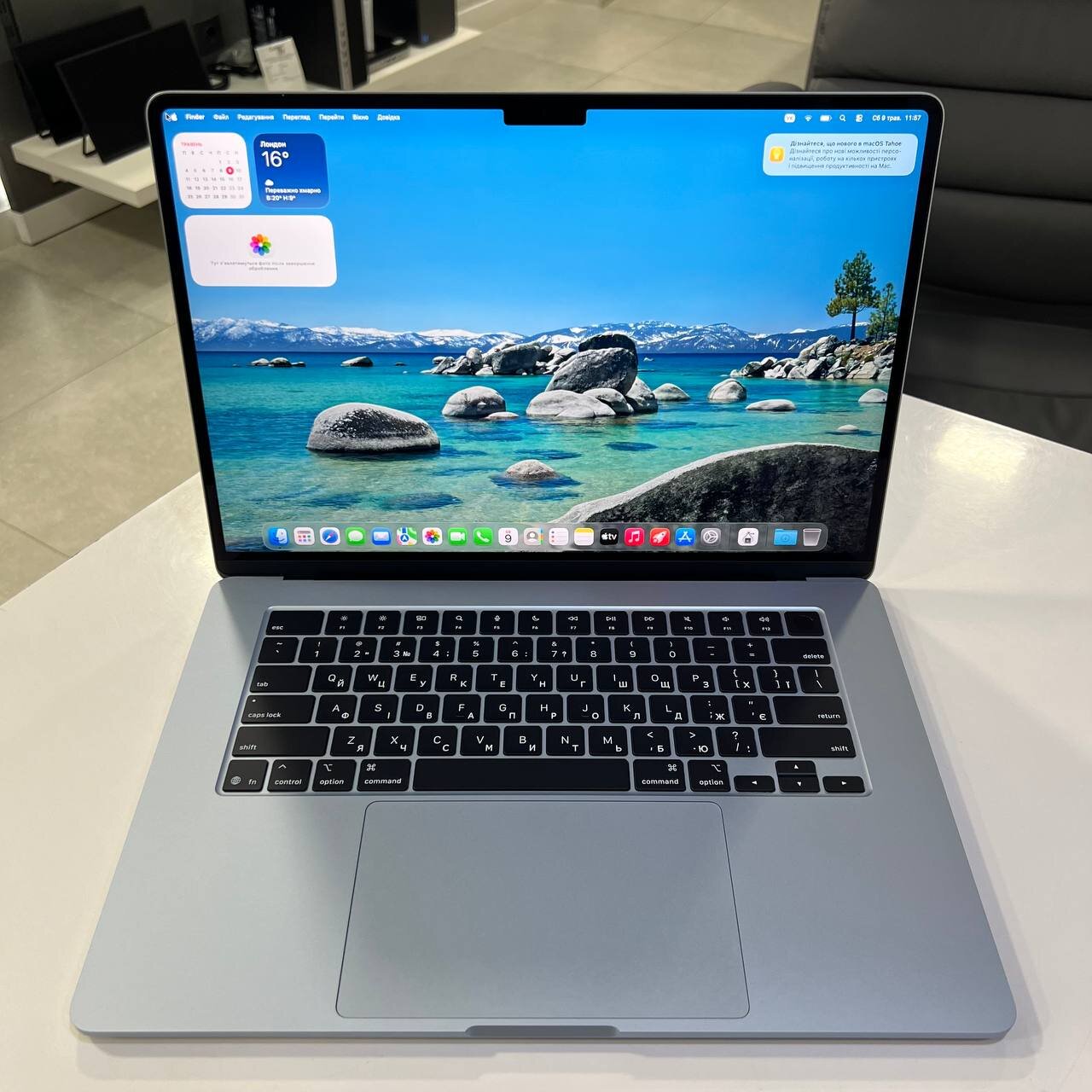 Apple MacBook Air 15 A3241 (2025) Apple M4/16Gb/256Gb SSD/Tahoe (вживаний)