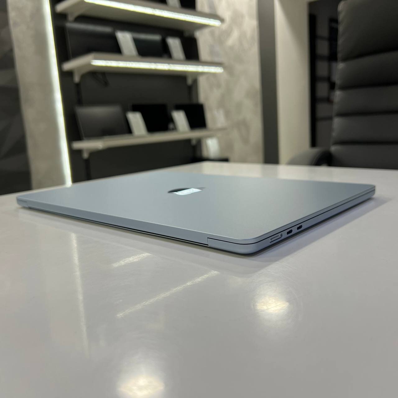 Apple MacBook Air 15 A3241 (2025) Apple M4/16Gb/256Gb SSD/Tahoe (вживаний)