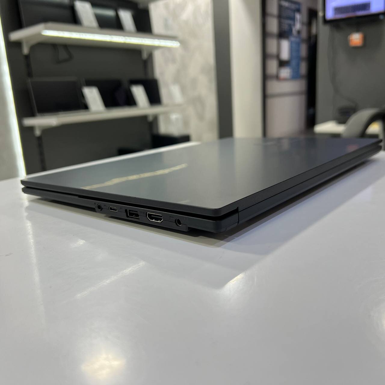 Asus VivoBook Go Intel Core i3-N305/8Gb/256Gb SSD/Win11 (вживаний)