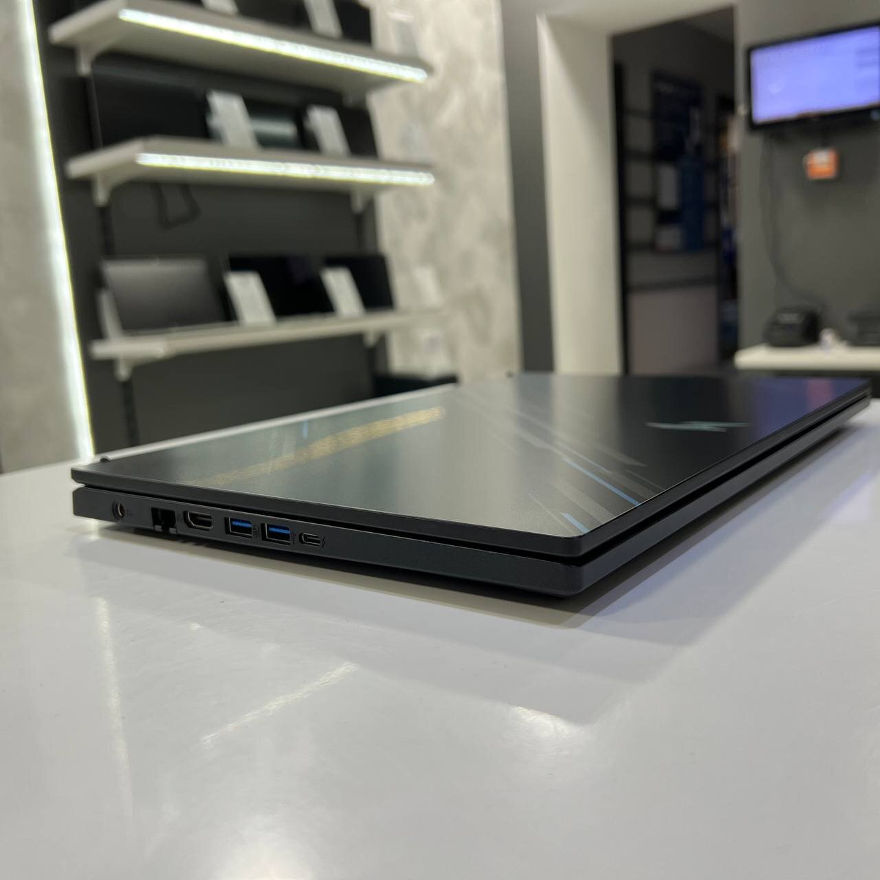 Acer Nitro V 15 Intel Core i9-13900H/RTX4060 8Gb/16Gb/1Tb SSD/Win11 (вживаний)