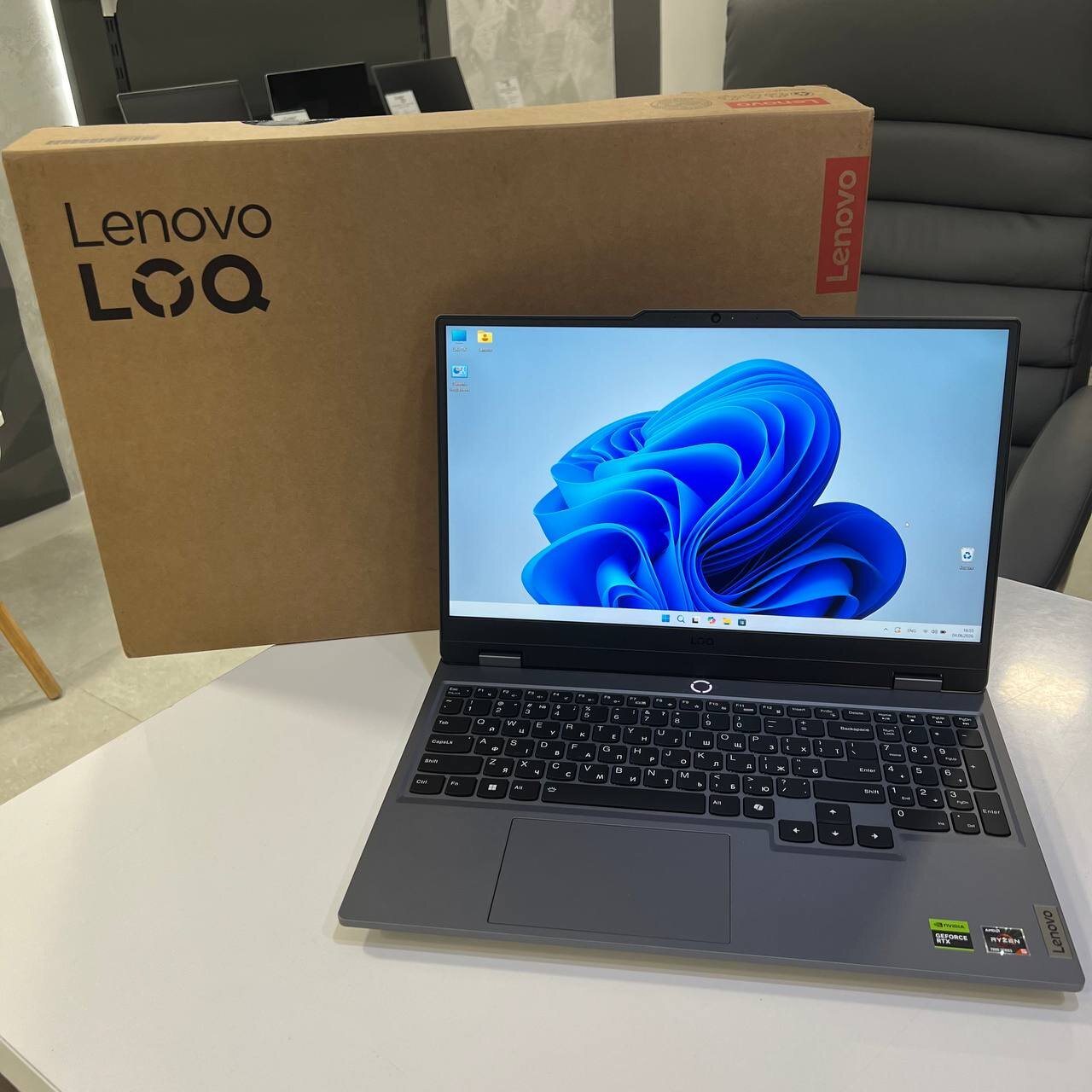 Lenovo LOQ Ryzen 5 7235HS/RTX3050 6Gb/16Gb/512Gb SSD/Win11