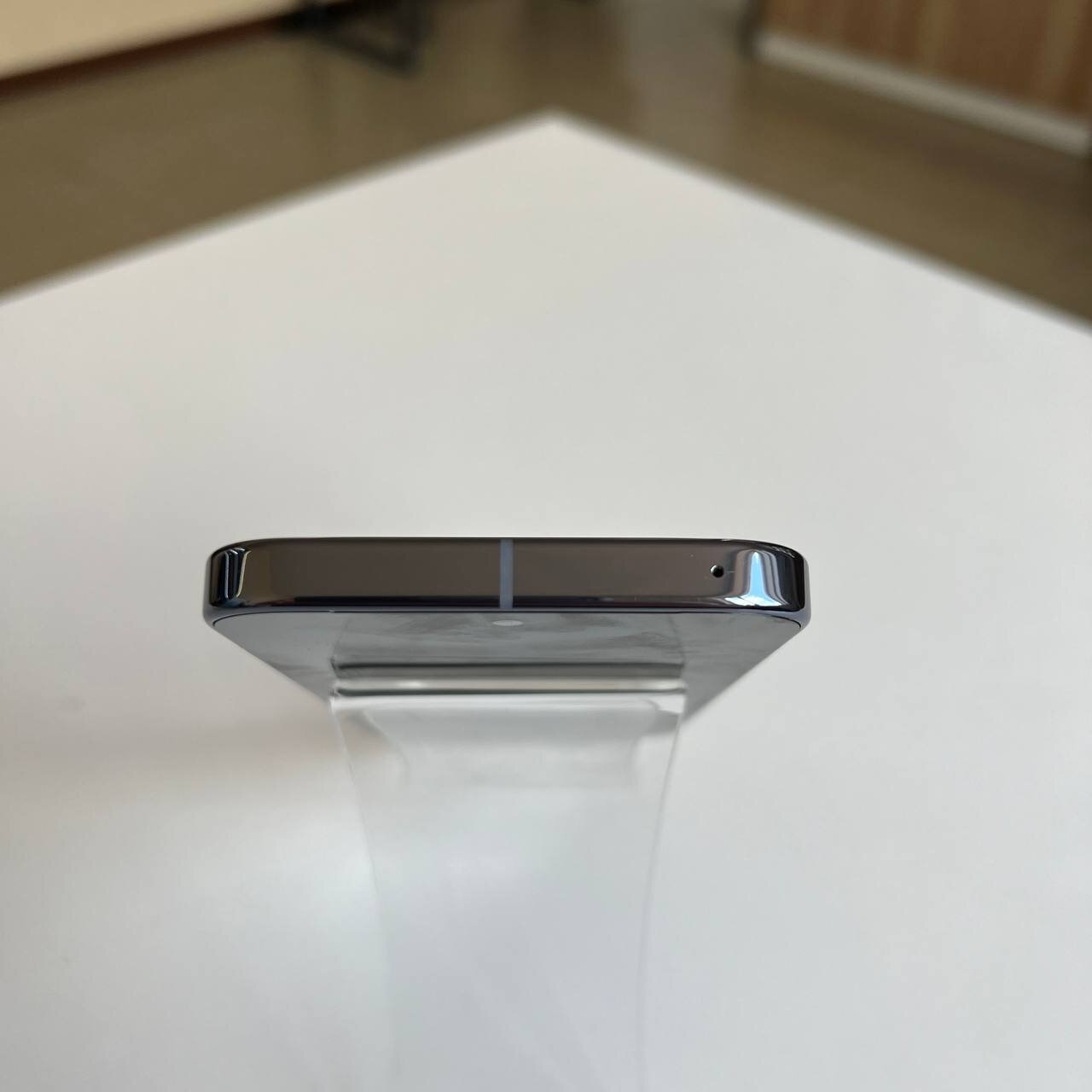 Google Pixel 10 Pro 16/128 Gb Moonstone Neverlock (e-Sim) (вживаний)