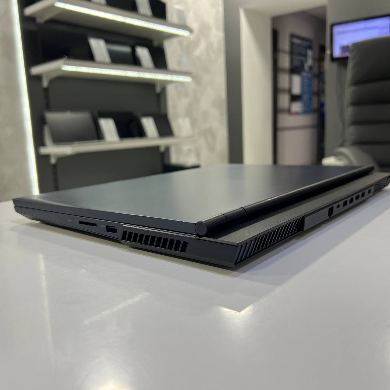 Lenovo Legion 5 17 Ryzen 5 5600H/GTX1650 4Gb/16Gb/512Gb SSD/Win11 (вживаний)