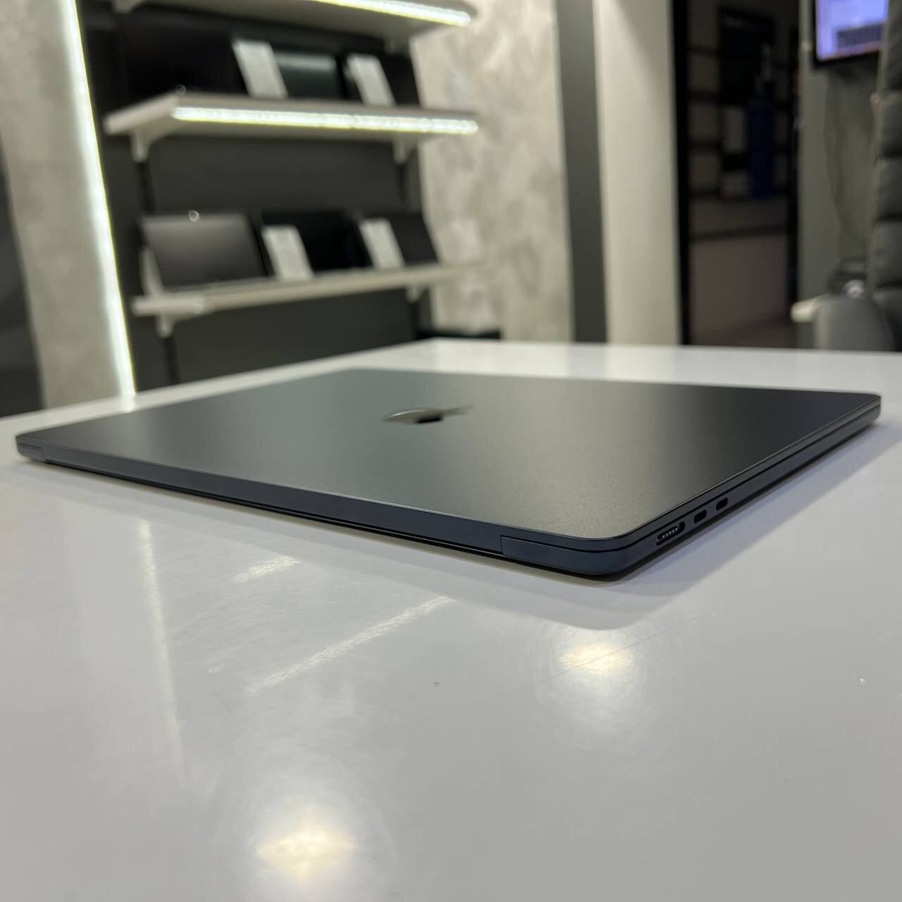 Apple MacBook Air 15 A3448 (2026) Apple M5/16Gb/512Gb SSD/Tahoe (вживаний)