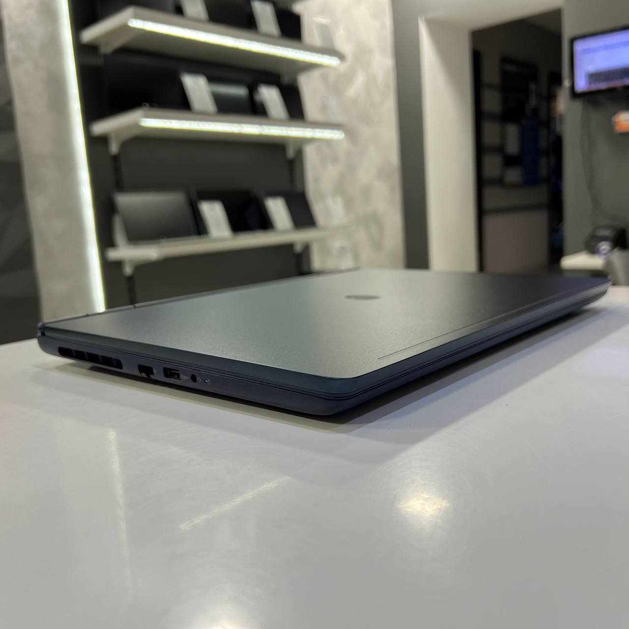 Dell Alienware 16 Aurora AC16250 Intel Core 5 210H/RTX4050 6Gb/16Gb/512Gb+512Gb SSD/Win11