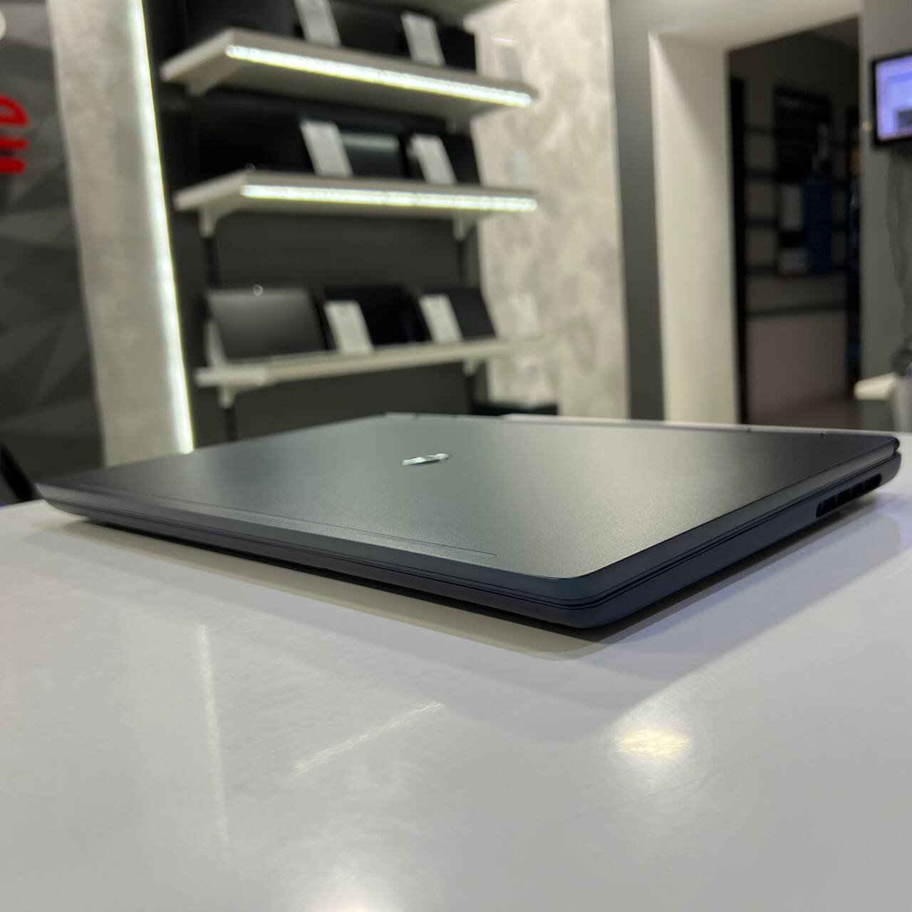 Dell Alienware 16 Aurora AC16250 Intel Core 5 210H/RTX4050 6Gb/16Gb/512Gb+512Gb SSD/Win11