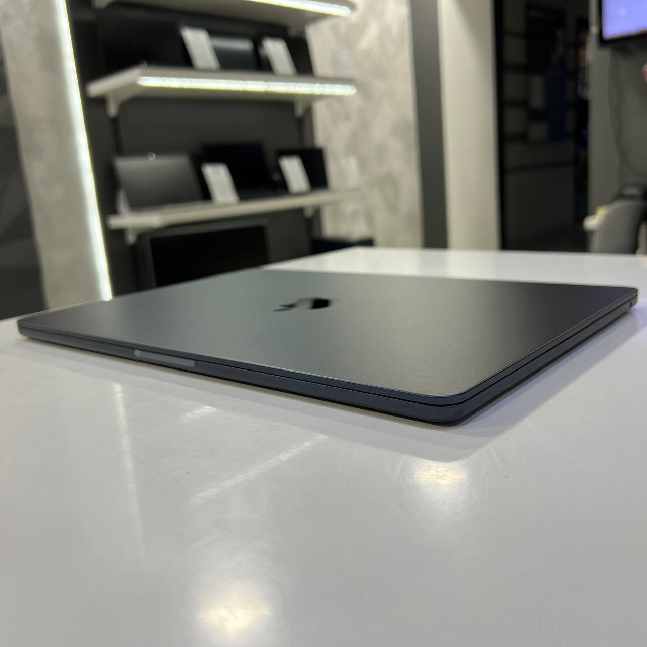 Apple MacBook Air 15 A3241 (2025) Apple M4/16Gb/512Gb SSD/Tahoe (вживаний)