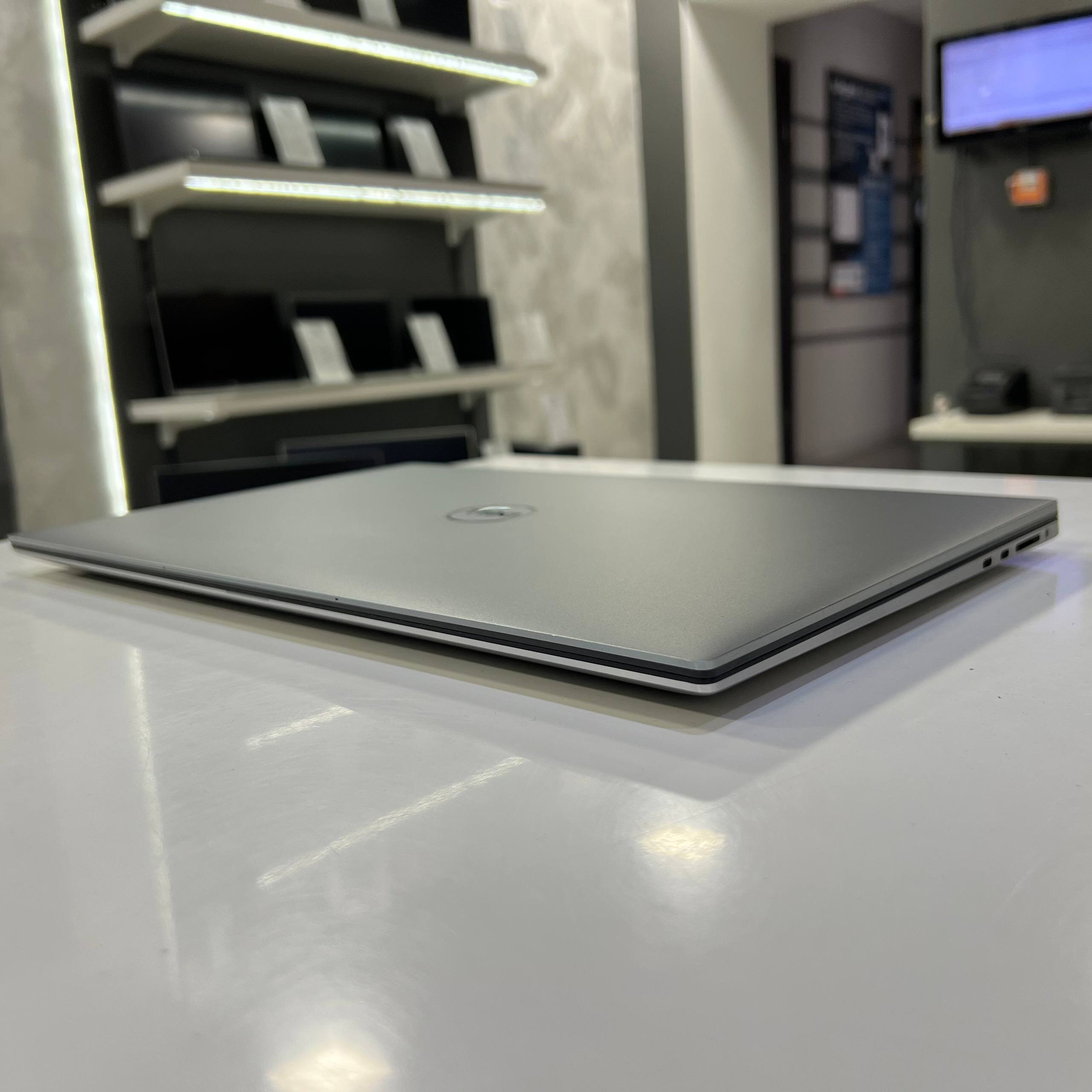 Dell Precision 5760 Intel Core i5-11500H/16Gb/512Gb SSD/Win11 (вживаний)