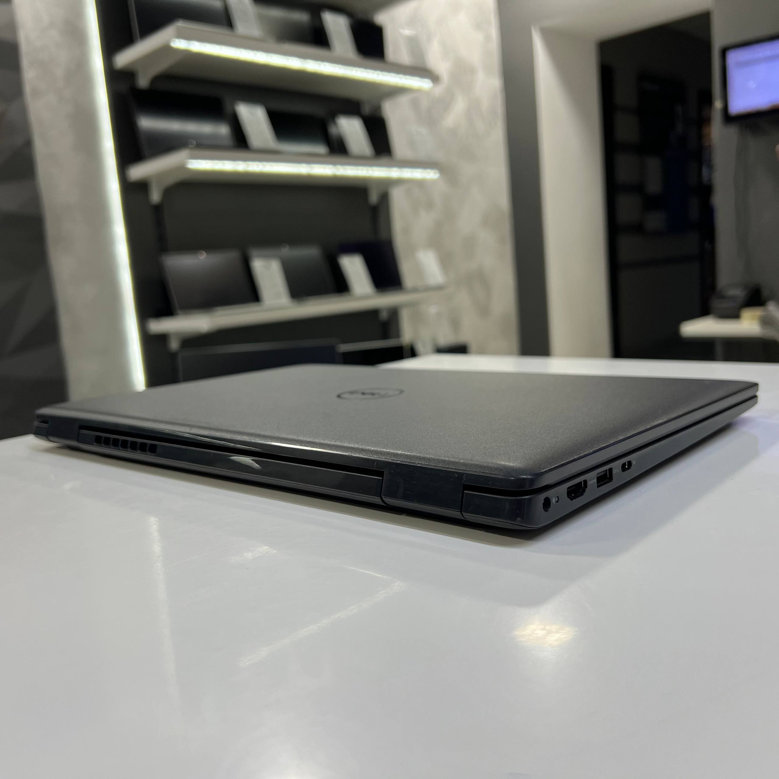 Dell Latitude 3520 Intel Core i5-1135G7/8Gb/256Gb SSD/Win11 (вживаний)