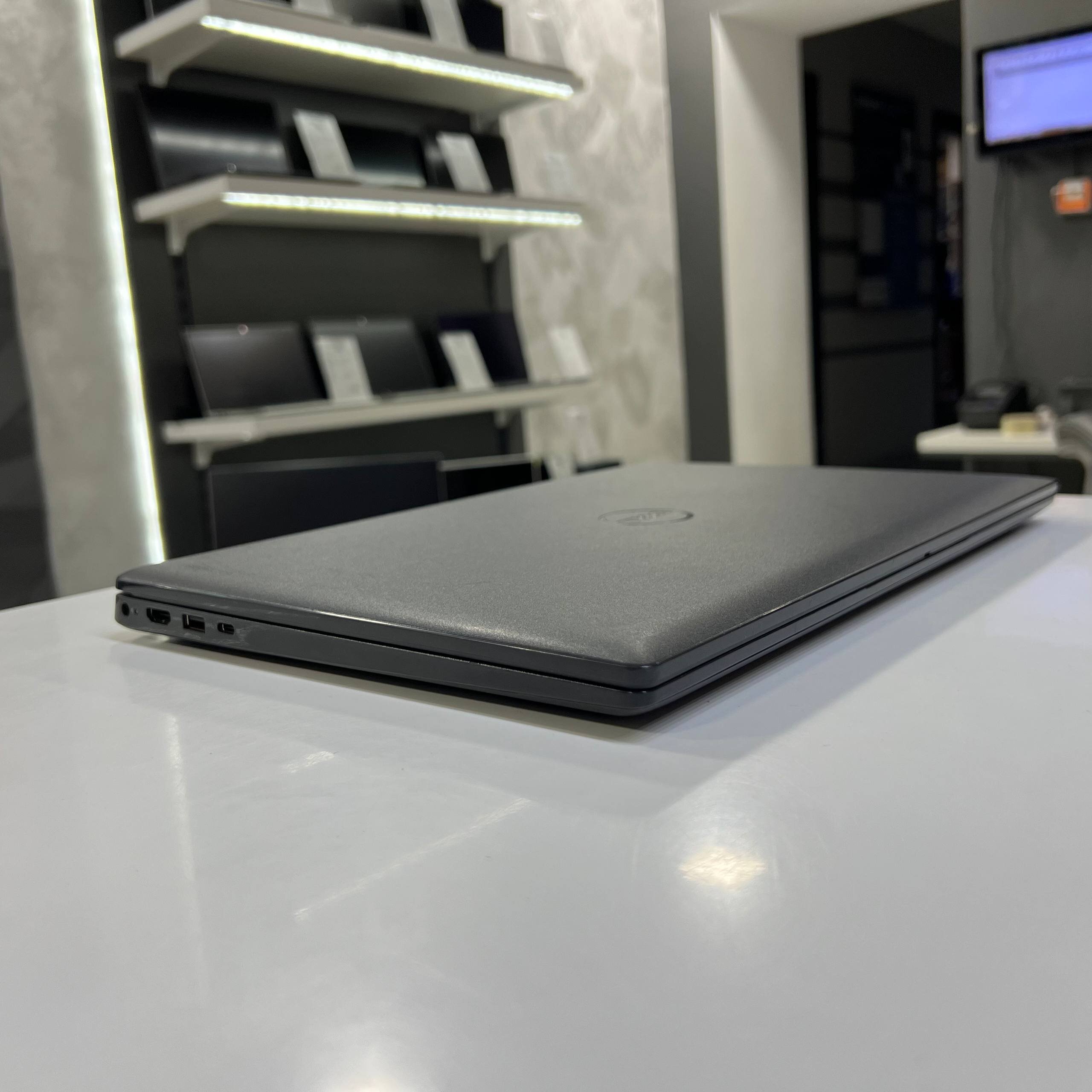 Dell Latitude 3520 Intel Core i5-1135G7/8Gb/256Gb SSD/Win11 (вживаний)