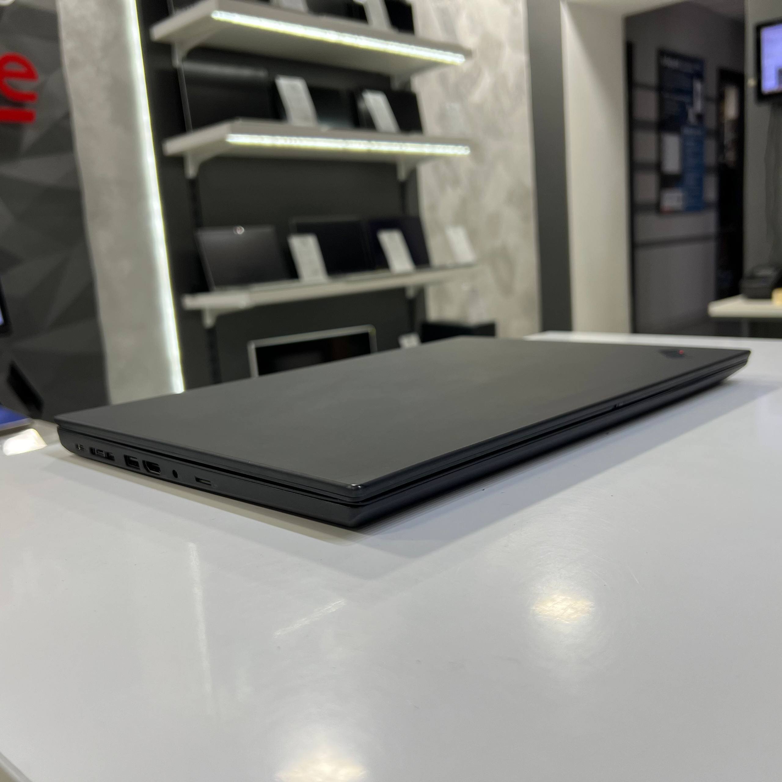 Lenovo ThinkPad T15 Gen 1 Intel Core i5-10210U/16Gb/256Gb SSD/Win11 (вживаний)