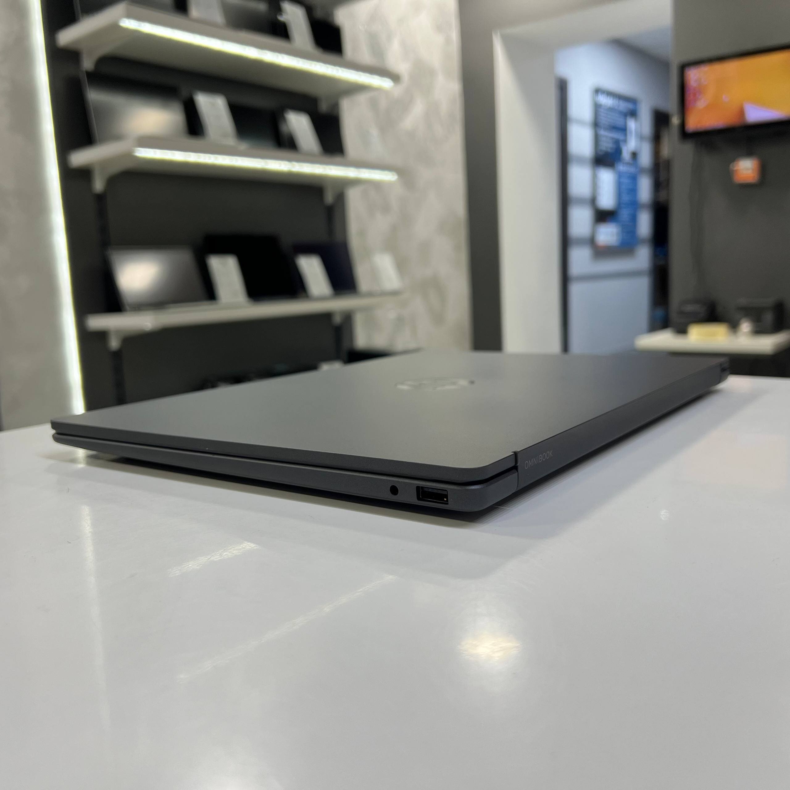 HP OmniBook 3 Qualcomm Snapdragon X (X1-26-100)/16Gb/512Gb SSD/Win11 (вживаний)