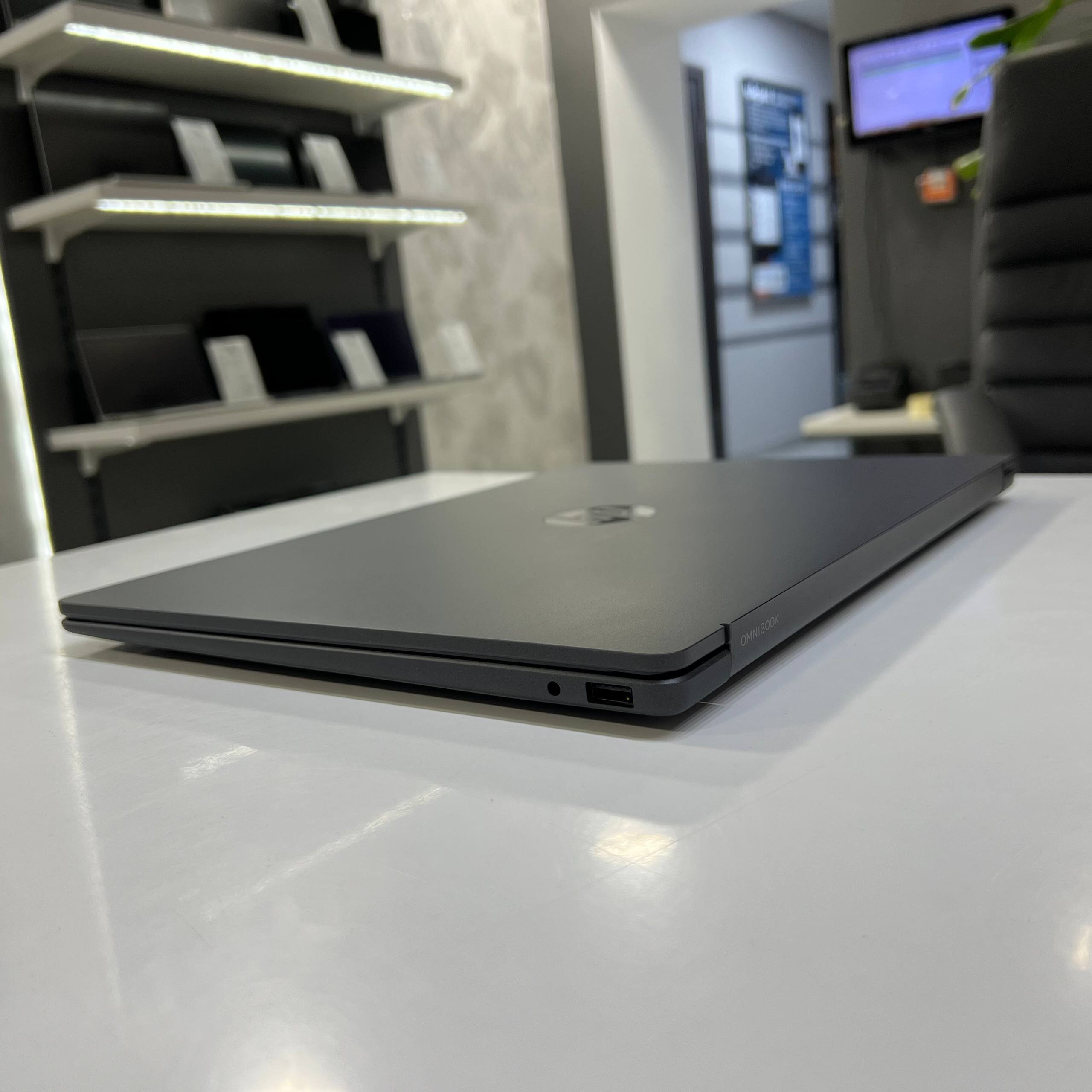 HP OmniBook 3 Qualcomm Snapdragon X (X1-26-100)/16Gb/512Gb SSD/Win11 (вживаний)