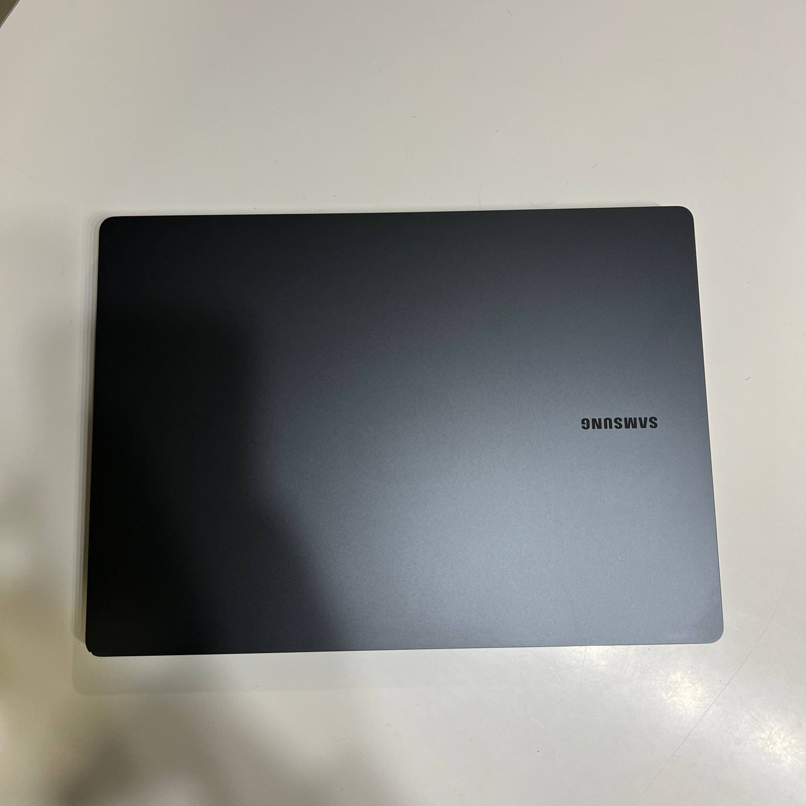 Samsung Galaxy Book3 Pro 14 Intel Core i7-1360P/16Gb/512Gb SSD/Win11 (вживаний)