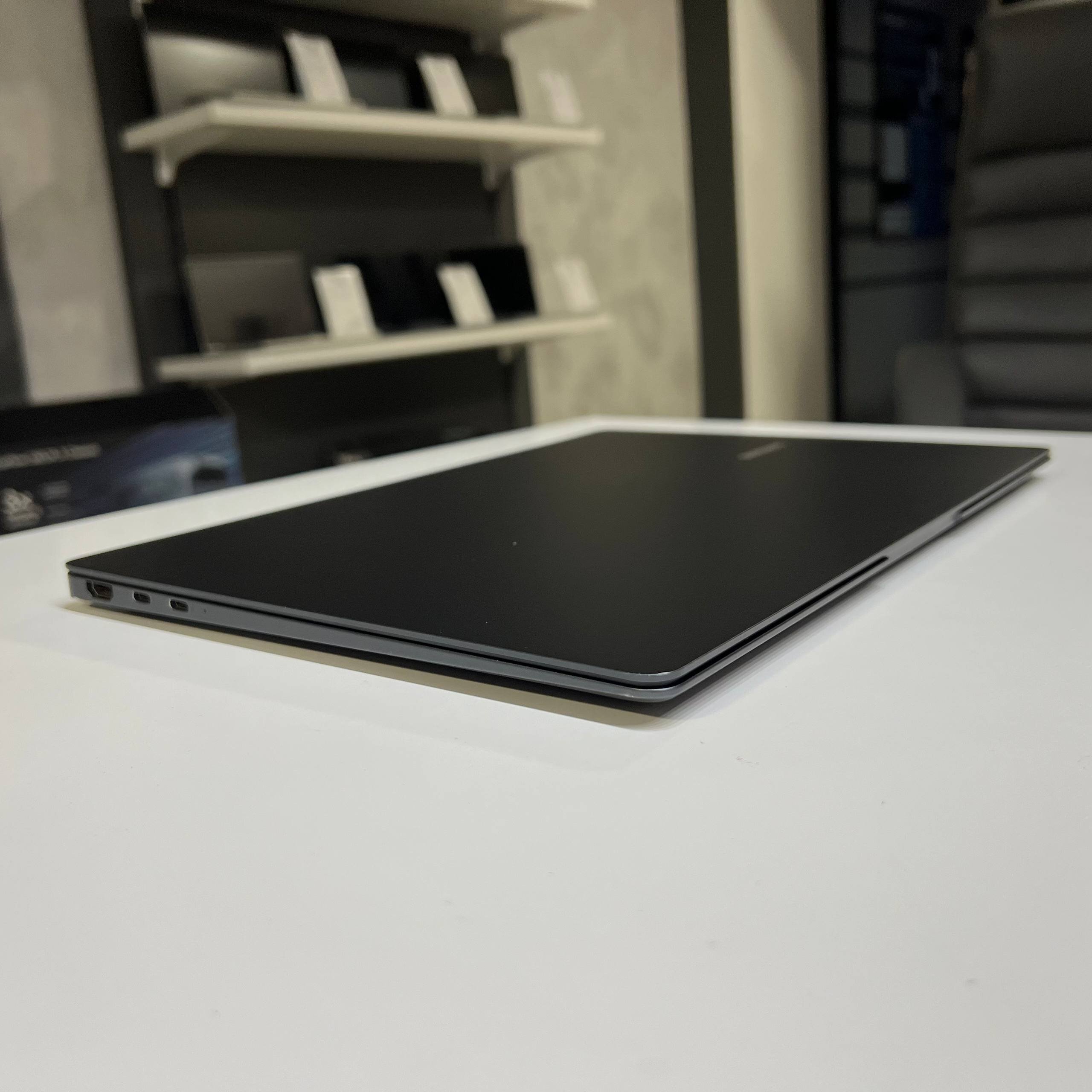 Samsung Galaxy Book3 Pro 14 Intel Core i7-1360P/16Gb/512Gb SSD/Win11 (вживаний)