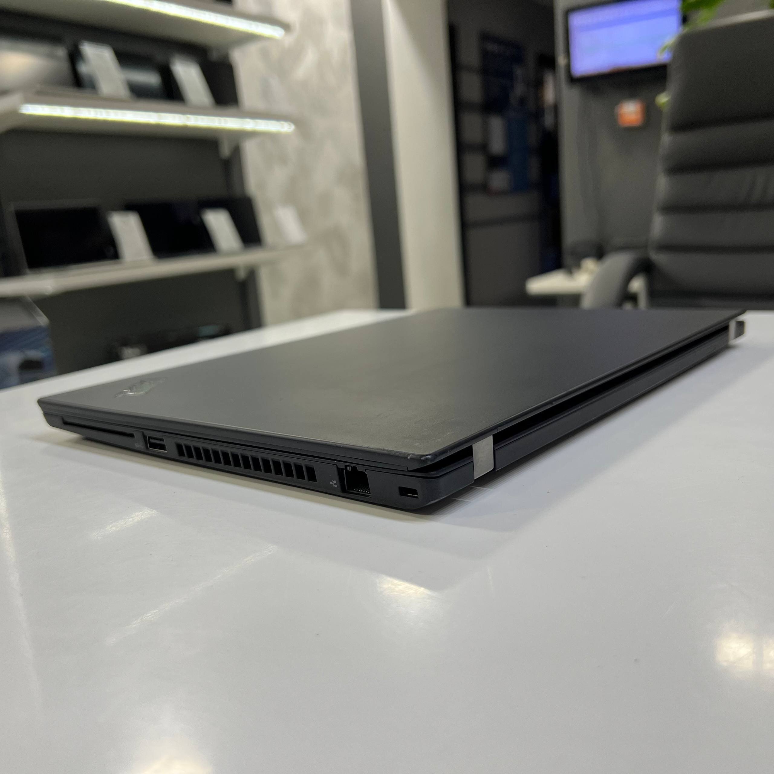 Lenovo ThinkPad T490 Intel Core i5-8365U/8Gb/256Gb SSD/Win11 (вживаний)