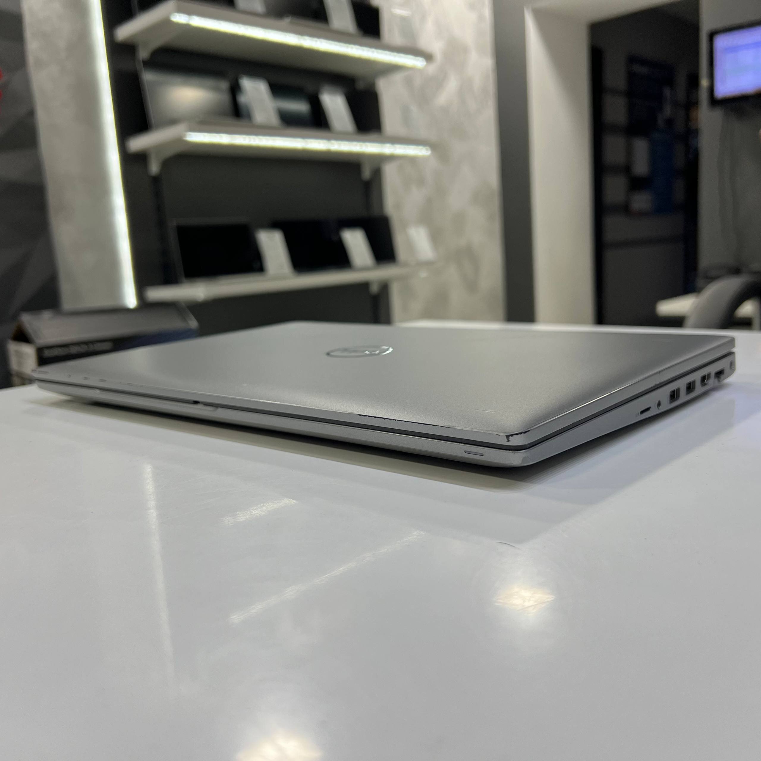 Dell Latitude 5530 Intel Core i5-1245U/16Gb/256Gb SSD/Win11 (вживаний)