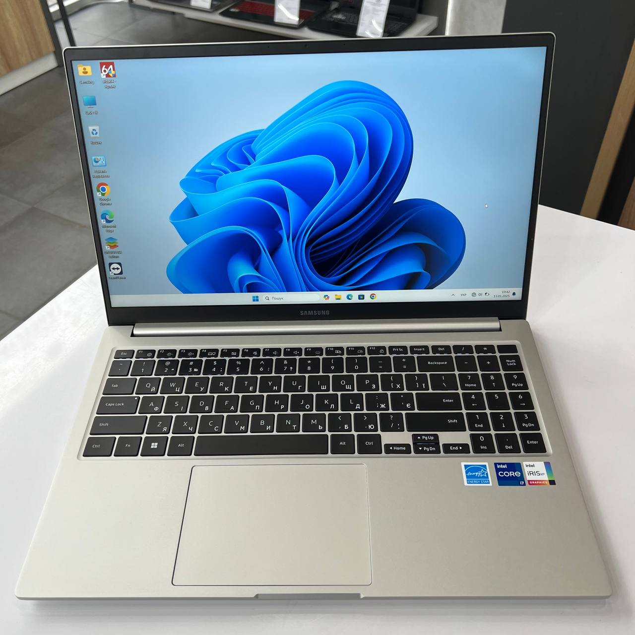 Samsung Galaxy Book 4 Intel Core 7 150U/16Gb/512Gb SSD/Win11 (вживаний)