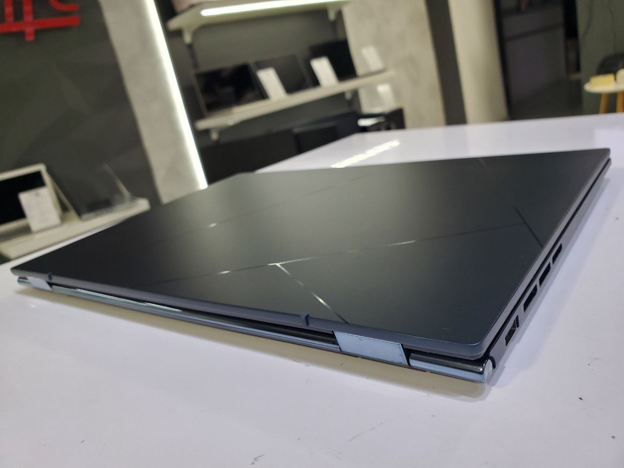 Asus ZenBook 14 Intel Core i5-1240P/8Gb/256Gb SSD/Win11 (вживаний)