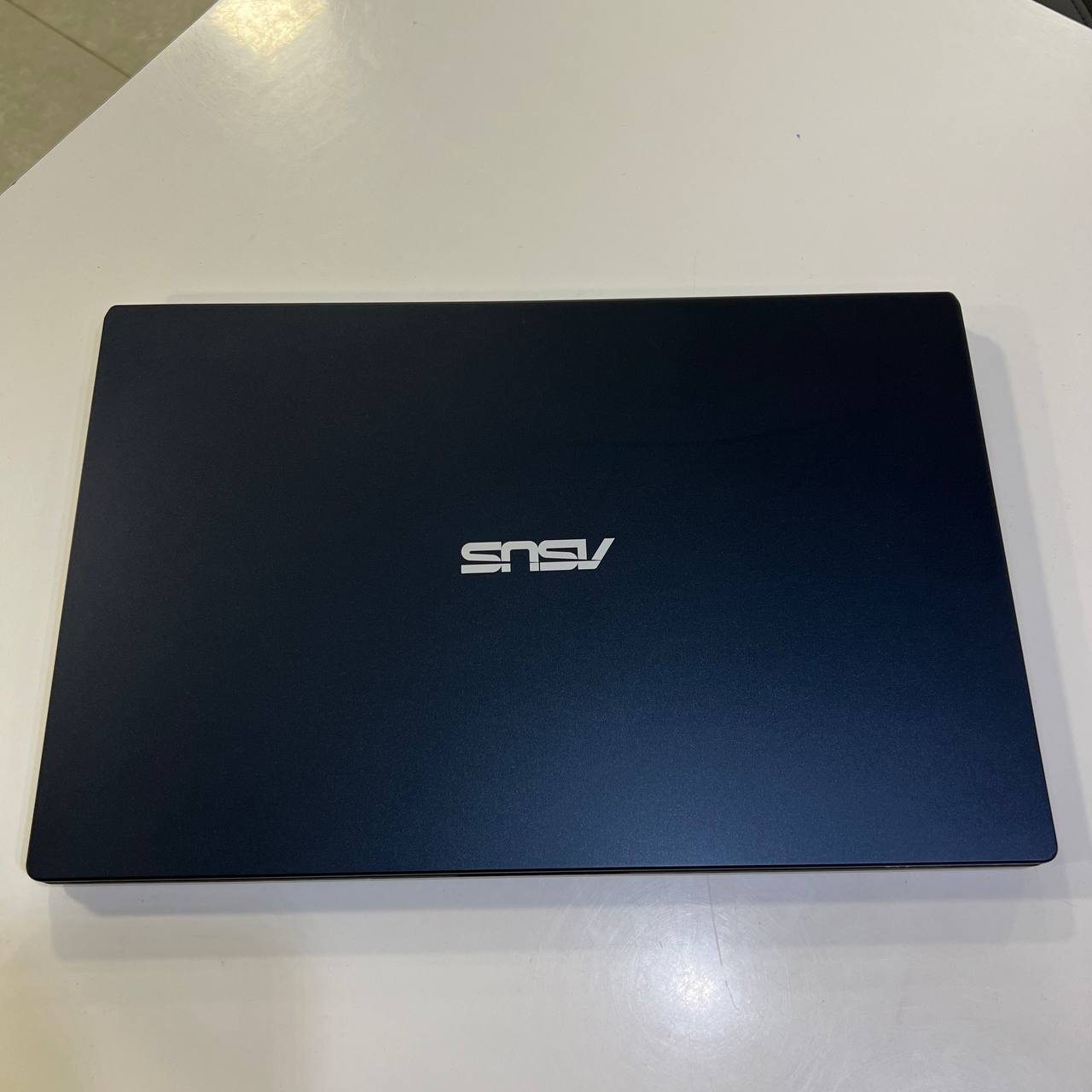 Asus VivoBook Intel Pentium Silver N5030/4Gb/128Gb SSD/Win11 (вживаний)