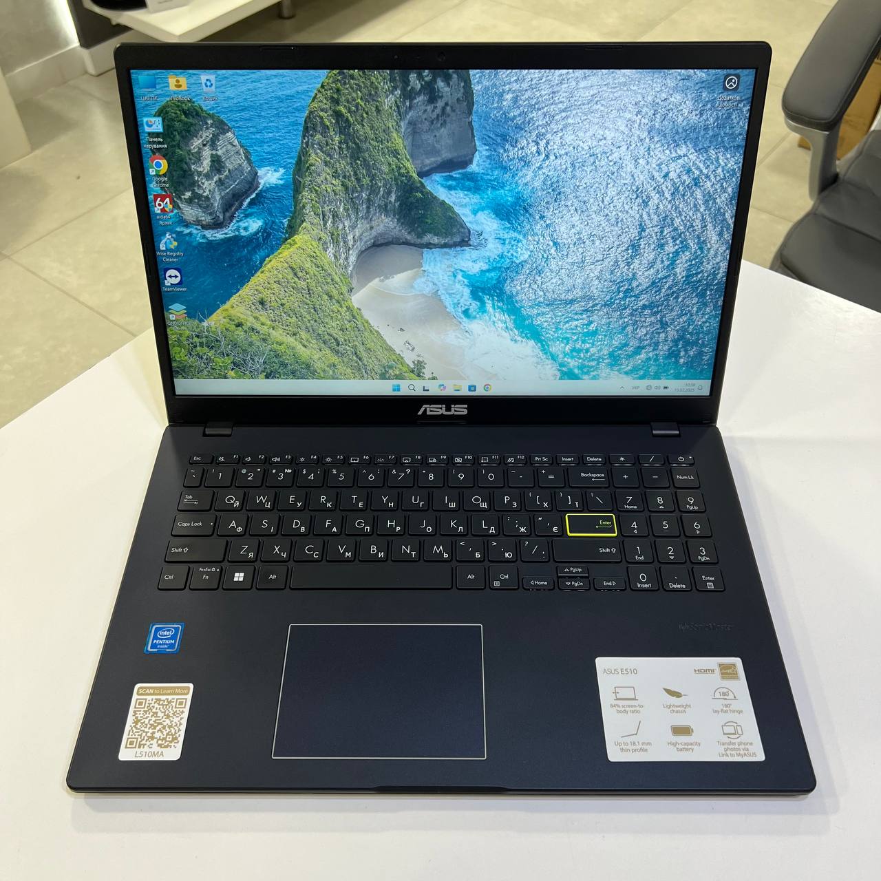 Asus VivoBook Intel Pentium Silver N5030/4Gb/128Gb SSD/Win11 (вживаний)