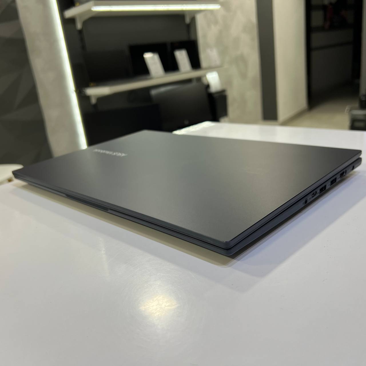 Asus VivoBook Intel Core i7-1255U/16Gb/512Gb SSD/Win11 (вживаний)