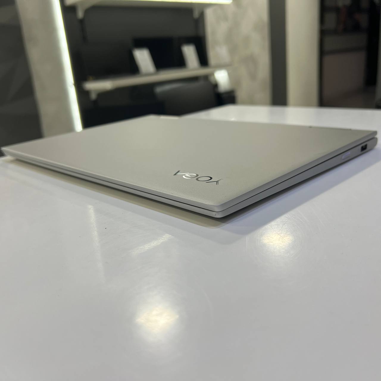 Lenovo Yoga 730 Intel Core i5-8250U/8Gb/256Gb SSD/Win11 (вживаний)