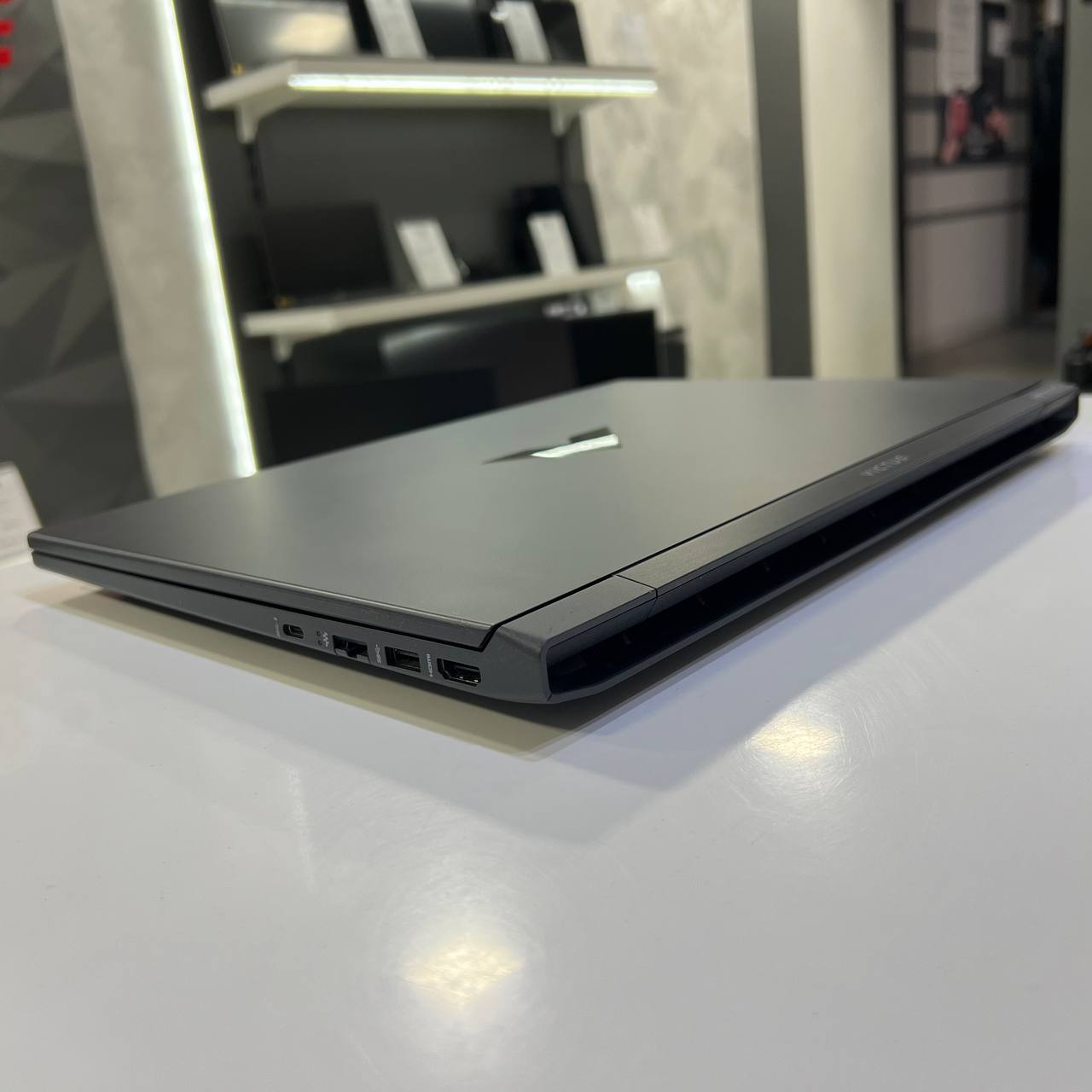 HP Victus 15 Ryzen 7 5800H/RX6500M 4Gb/16Gb/512Gb SSD/Win11 (вживаний)