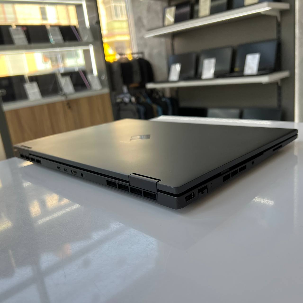 HP Omen 16 Ryzen 7 6800H/RX6650M 8Gb/16Gb/1Tb SSD/Win11 (вживаний)