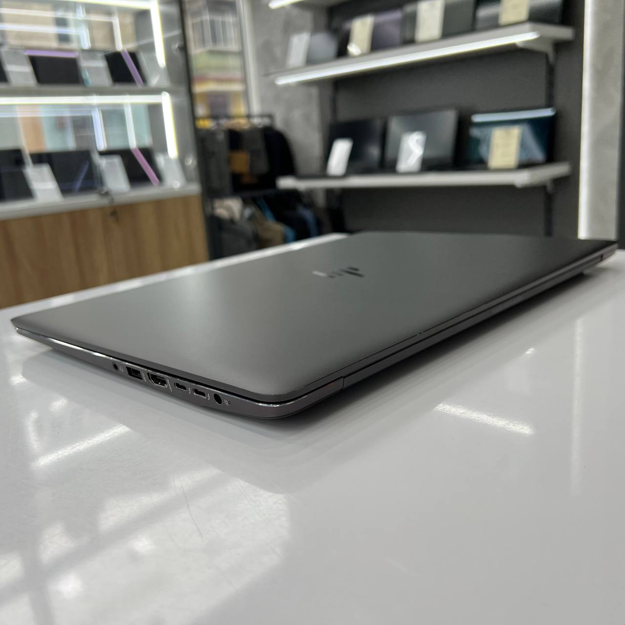 HP Zbook Studio G4 Intel Core i7-7820HQ/M1200 4GB/16GB/500GB SSD/Win10 (вживаний)