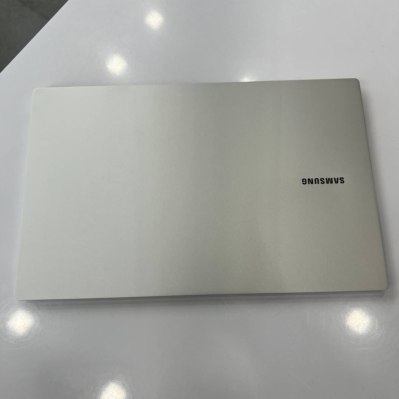 Samsung Galaxy Book Pro Intel Core i5-1135G7/8Gb/512Gb SSD/Win11 (вживаний)
