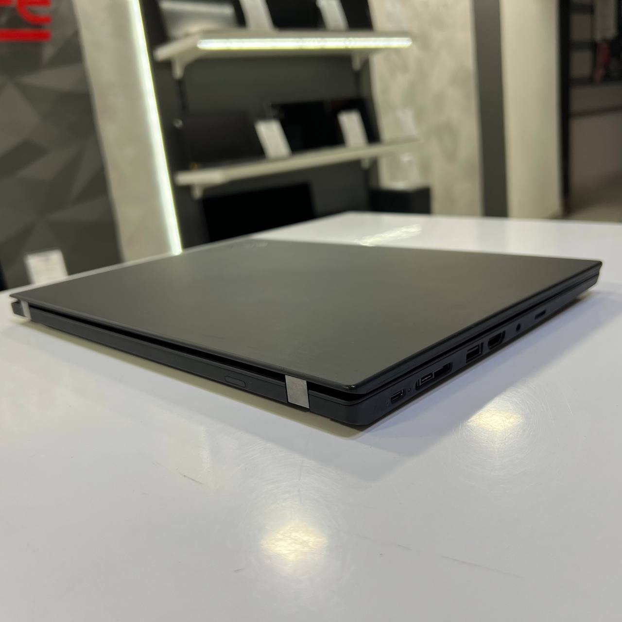 Lenovo ThinkPad T14 Gen 1 Intel Core i7-10510U/MX330 2Gb/16Gb/512Gb SSD/Win11 (вживаний)