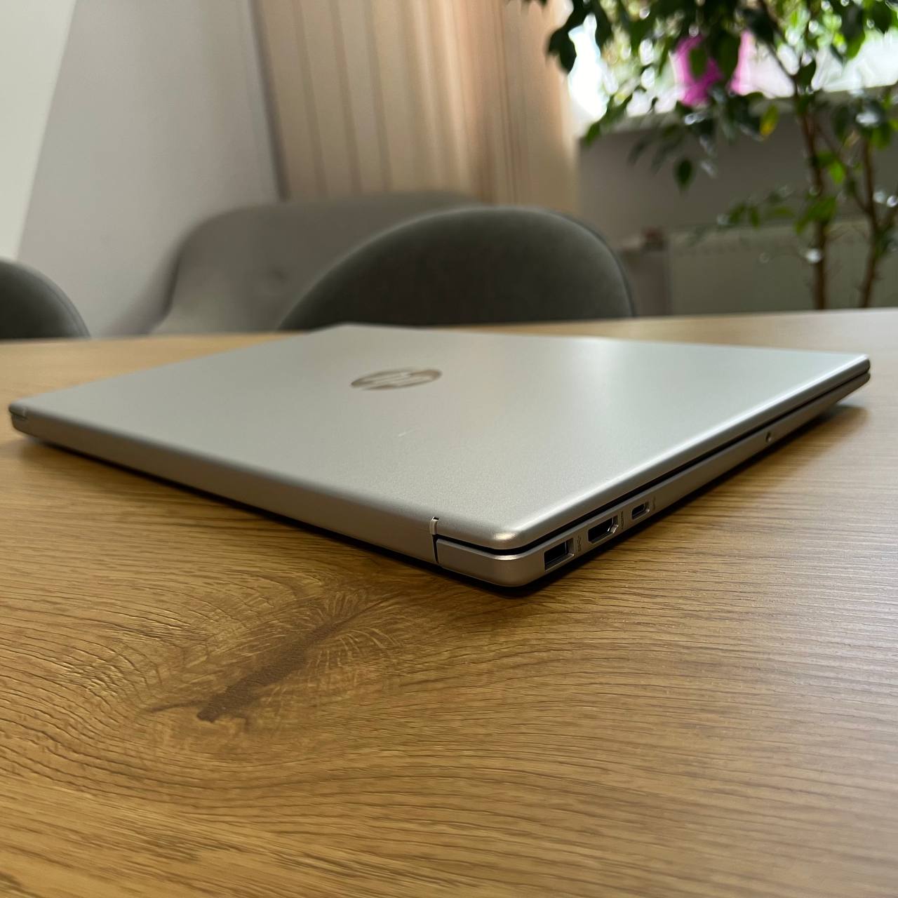 HP 15 Ryzen 5 7520U/8Gb/512Gb SSD/Win11 (вживаний)