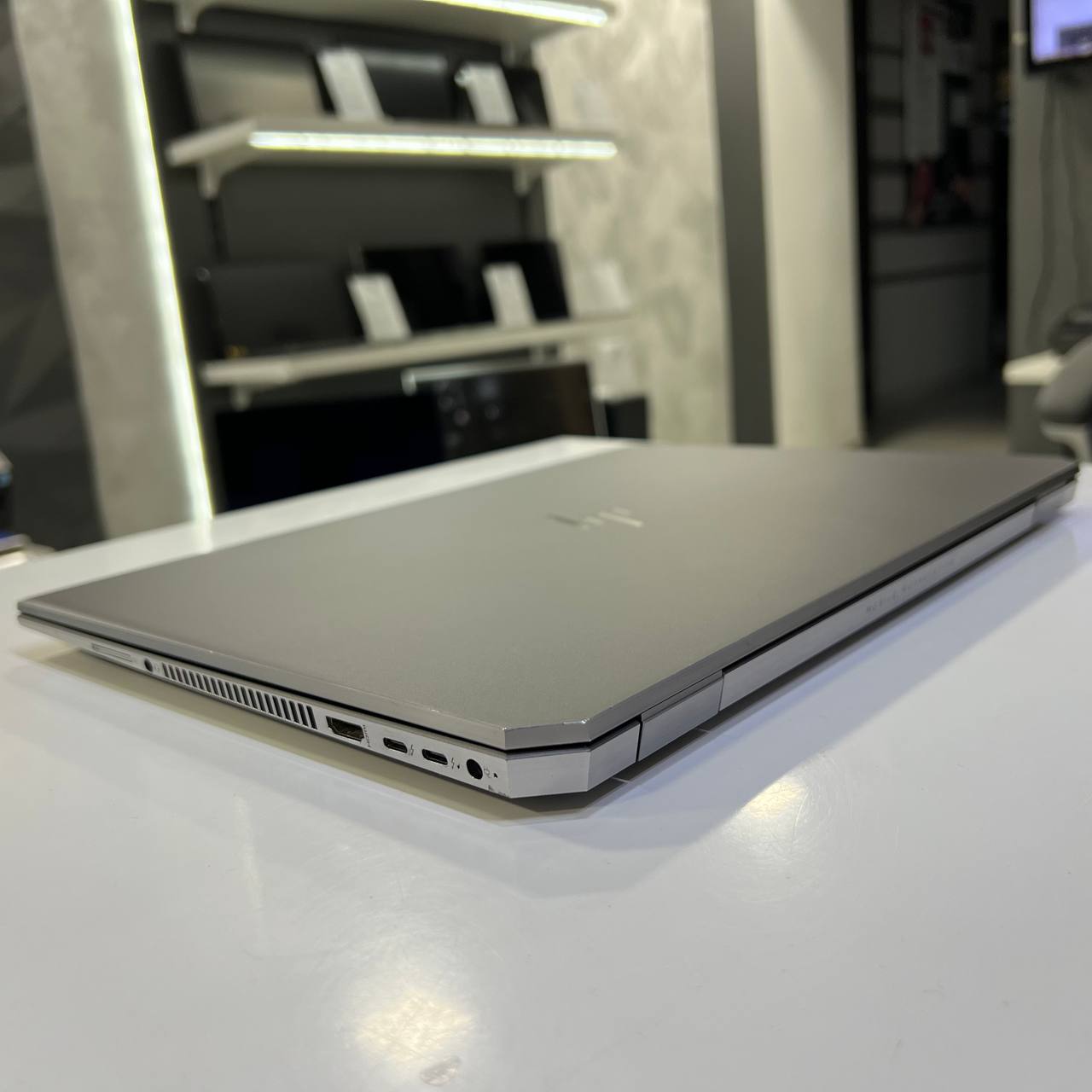 HP ZBook Studio G5 Intel Core i7-8750H/P1000 4Gb/16Gb/512Gb SSD/Win11 (вживаний)