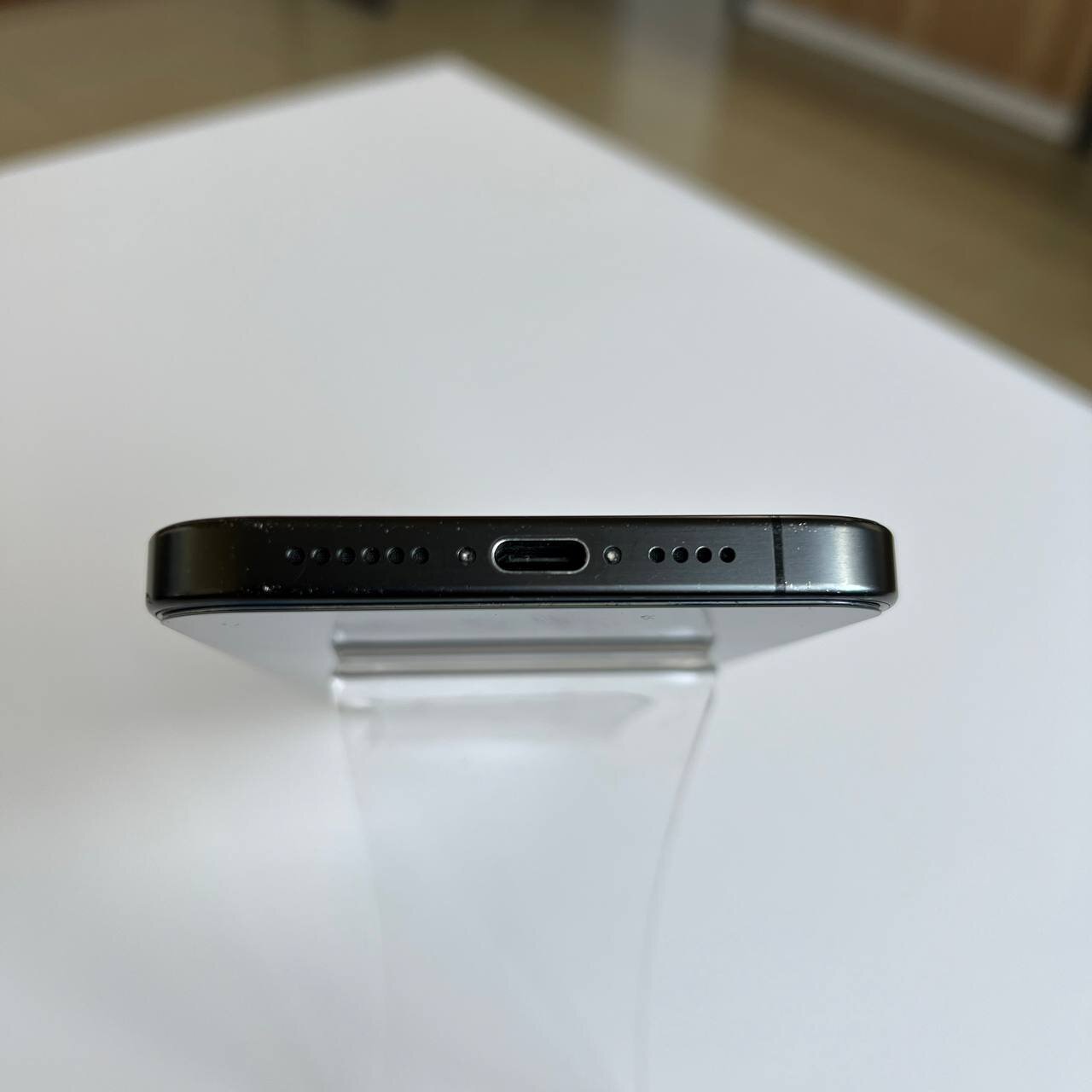 Apple iPhone 15 Pro Max 512 Gb Black Titanium (e-Sim) (вживаний)