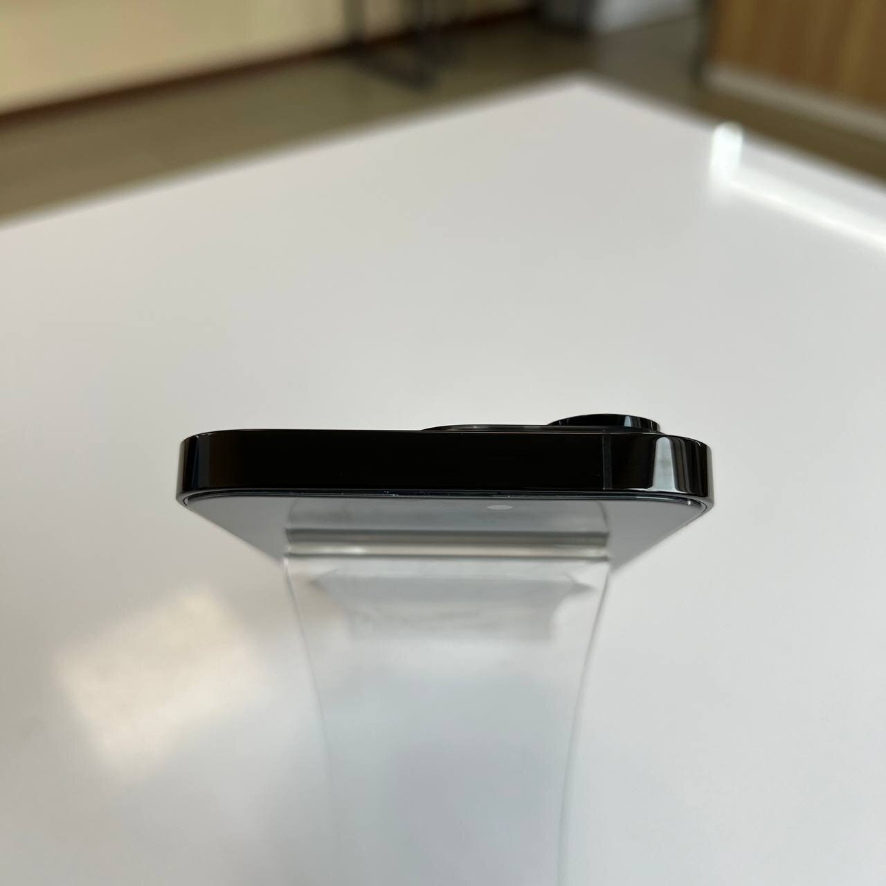 Apple iPhone 14 Pro 256 Gb Space Black (e-Sim) (вживаний)