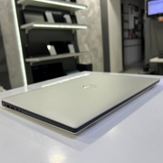 Dell Precision 5530 Intel Core i7-8850H/P1000 4Gb/16Gb/512Gb SSD/Win11 (вживаний)